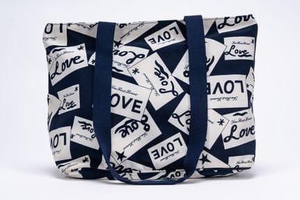 Yves Saint Laurent - Shopper Bag 


Shopper bag in