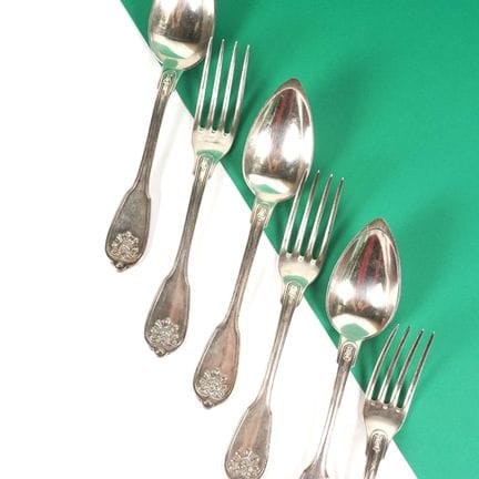 Trois couverts en argent, poinçon Minerve 1er titr