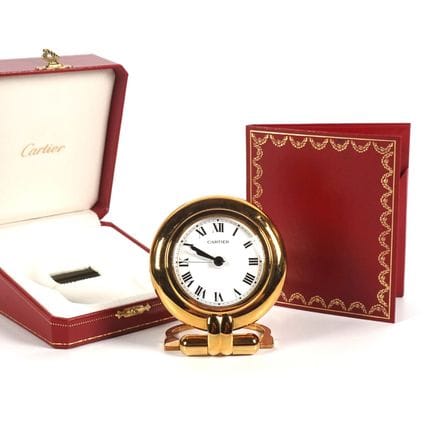 CARTIER : Pendulette - réveil modèle "Colisée" en 