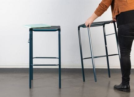 Ronan y Erwan BOUROULLEC 
Par de taburetes altos, 
