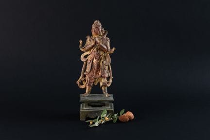 CHINE - Dynastie MING  (1368 - 1644)
Statuette de 