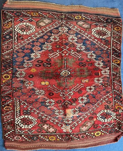 Bergame carpet (warp, weft, and pile of wool), Tur