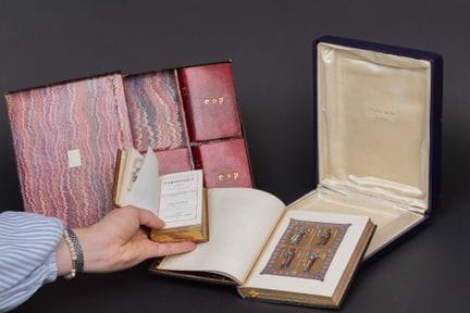 Obra colectiva: «Libro de oraciones», publicado po