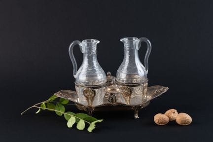 HUILIER-VINAIGRIER en argent (950). 
PARIS, Franço