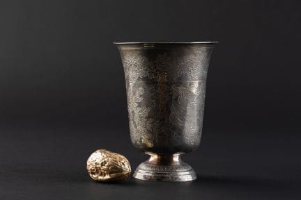 TIMBALE en argent (950). 
Paris, Pierre-Hippolyte 