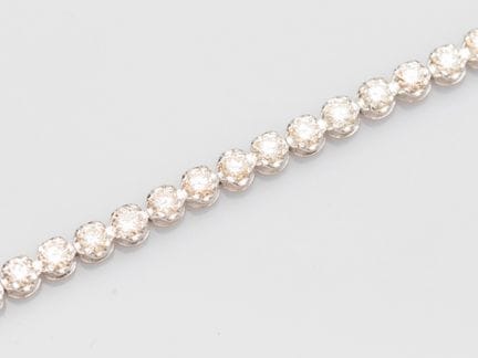 River bracelet in platinum, set with brilliant-cut