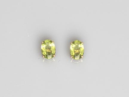 Pair of 750°/°° (18K) yellow gold earrings, each s
