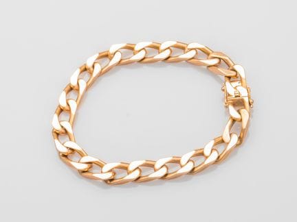 750°/°° (18K) yellow gold bracelet with a long, so