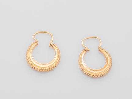 Pair of 750°/°° (18K) yellow gold hoop earrings wi