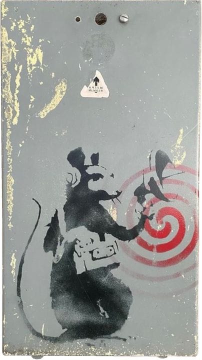 Banksy (artista urbano británico, nacido en 1974)
