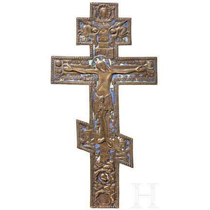 Grand crucifix en laiton émaillé, Russie, vers 190