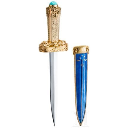 Dague en argent doré et émail guilloché, Hongrie, 