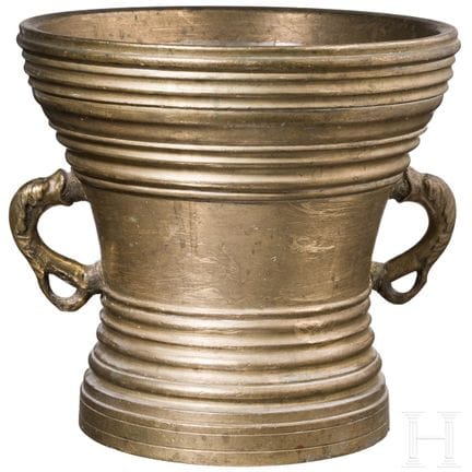 Un grande mortaio da farmacia della Renania, XVII 