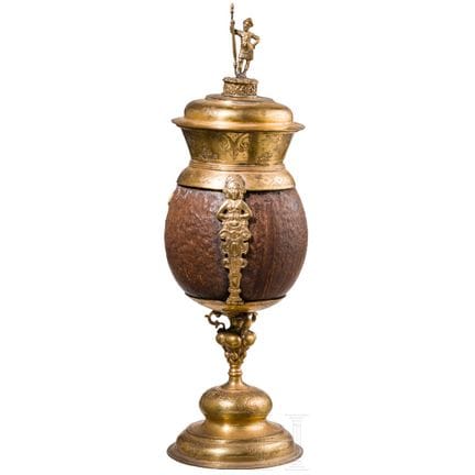 Copa de coco del sur de Alemania con monturas de c
