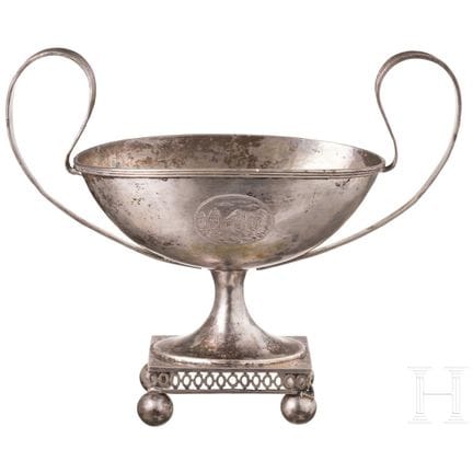 Ciotola d’argento con piedini, Hanau, fine del XIX