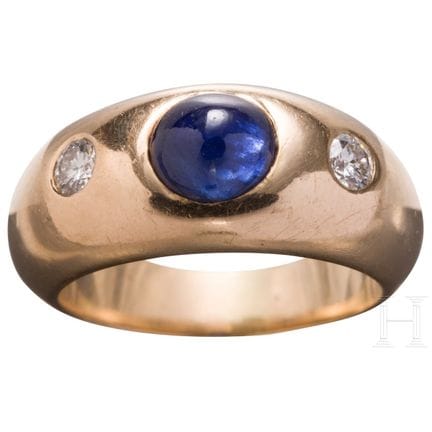Anello in oro 14 carati con zaffiro e due brillant