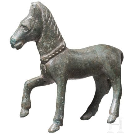 Une figurine romaine provinciale en bronze représe