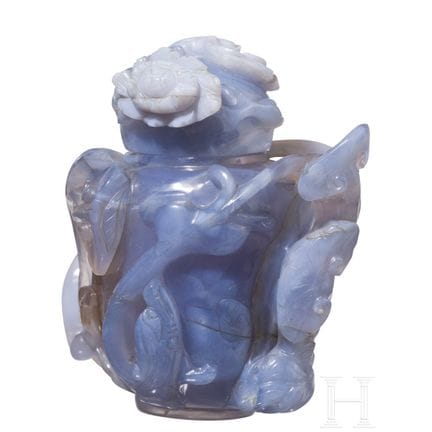 A Chinese vase carved from blue agate, 19th centur