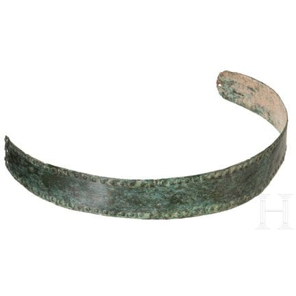 Ceinture en bronze datant du début de l'âge du fer