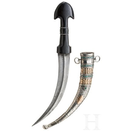 Un khandjar con montura de oro y plata, Irak, haci