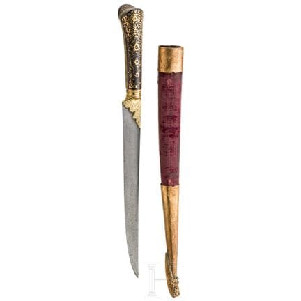 An Ottoman gold-damascened kard, 18th century  
Le
