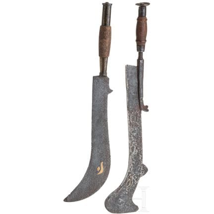 Due asce sacrificali (Ram Dao), Nepal, XIX secolo.