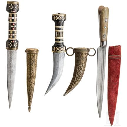 Dos khanjars sirios y un kard indio, siglos XIX/XX