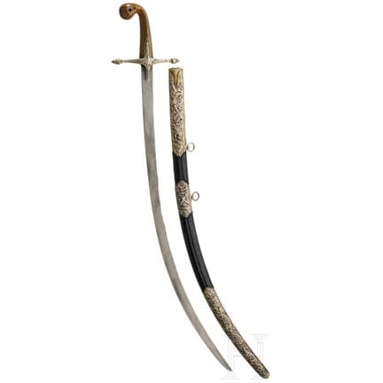 Shamshir otomano con monturas de plata y dorado, o