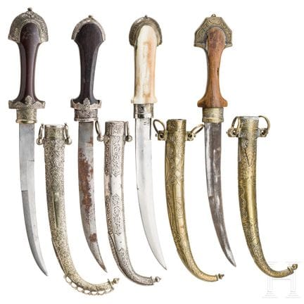 Quattro koummyas marocchini, 1900 circa  
Lame leg