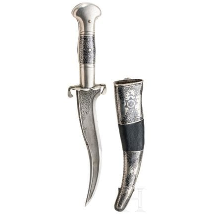 Pesh kabz afgano con montatura in argento niellato
