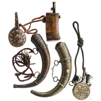 Five Moroccan and Ottoman powerderflasks, 19th/20 