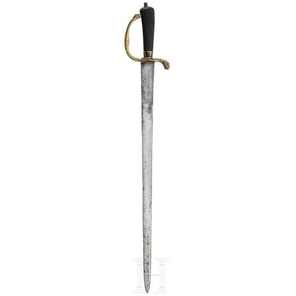 Un coltello da caccia francese con fodero placcato