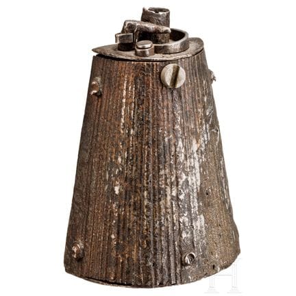 Une bouteille d'herbier en fer, Brescia, circa 160