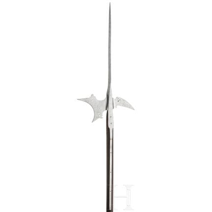 A German halberd, circa 1600  
Pointe d'estoc mass