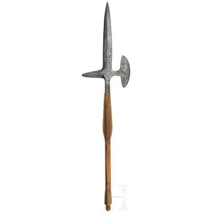 Une hache de lancer allemande, XIVe/XVe siècle  
H