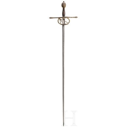 Une belle rapière italienne à garde ciselée et dor