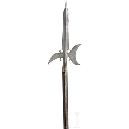 Une hallebarde allemande, vers 1700  
Lame ébarbée