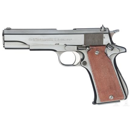 A Star 型号 MB，带肩托  
口径 9mm 鲁格，编号 1209319，枪管表面略显粗糙。八