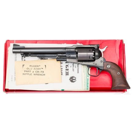 Una Ruger Old Army, nella scatola  
Calibro .44 (B
