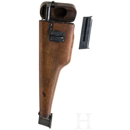 一款适用于N型1903式步枪的枪托  
原装FN 1903型枪托，主体采用无瑕疵的胡桃木制成。内置两