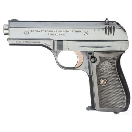 A CZ Mod. 27, 1949  
Calibre 7,65 mm Browning, n° 