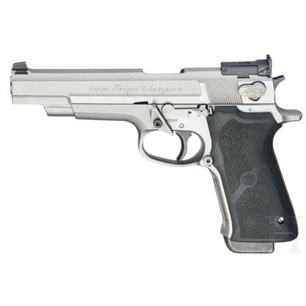 史密斯-韦森（Smith &amp; Wesson）“Target Champion”型，Perfo