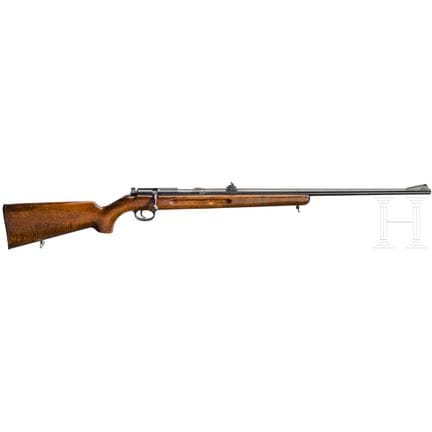 A 休伯特斯金属厂“小罗兰”单发步枪  
口径 .22lr，编号 1853，编号一致。枪管表面略显粗