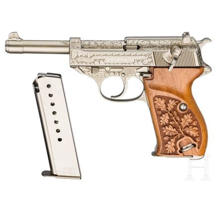 Un Walther Mod. P38, édition spéciale, gravé  
Cal