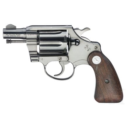 Un Colt modèle Detective Special  
Calibre .38 Spe