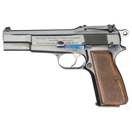 FN Mod. 1935 Hi-Power  
口径 9mm卢格，编号 30651，编号一致。枪管表