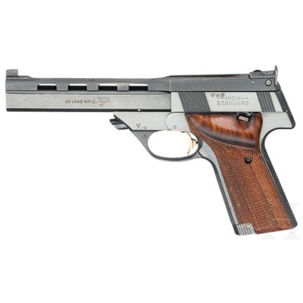 A High Standard, modèle 107 Military  
Calibre .22