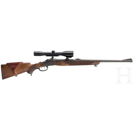.22霍内特降落块式步枪  
口径 .22霍内特，编号 626，镜面般光亮的粗枪管，长 65 厘米。