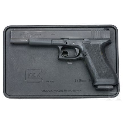 格洛克Mod. 17 L（4毫米M 20）单发手枪  
口径 4mm M 20，编号 BK165，已