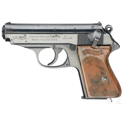 Un Walther (Zella-Mehlis) modèle PPK  
Calibre 7,6